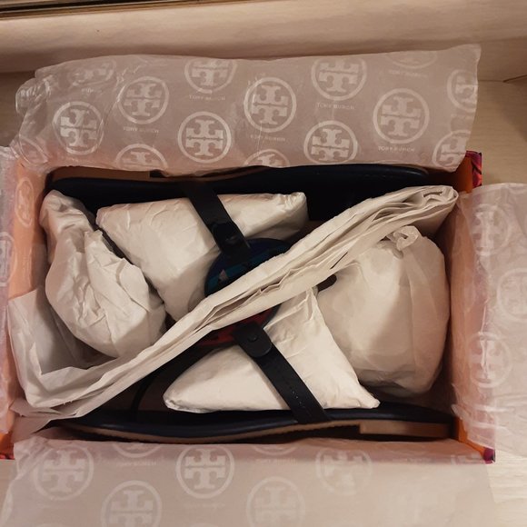 ●NEW● Miller Sandals by Tory Burch - Picture 4 of 10